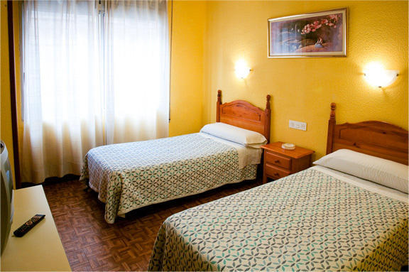 Hostal Temino Burgo Habitación foto